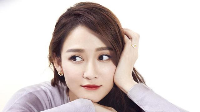 6月初的时候，女星陈乔恩在社交平台上分享了自己的保养妙招