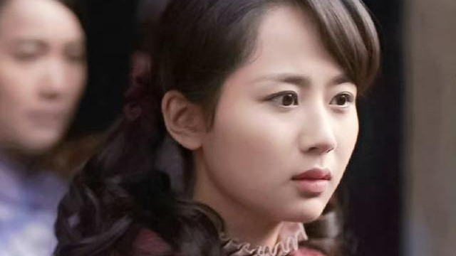 杨紫“变美”之路：娱乐圈的残酷法则与个人抉择的深度剖析！