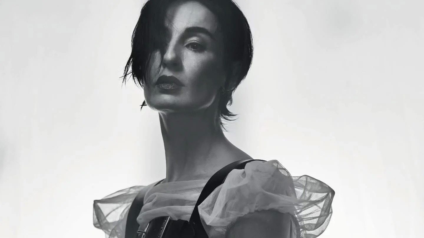 英国超模艾琳·奥康纳，英伦朋克风格时尚摄影