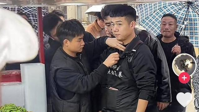 10人排队9人托！央媒为民除害，怒揭大锅卤菜骗局，结局大快人心