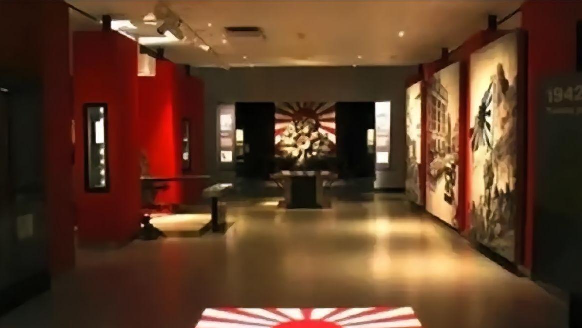 凭此一点，澳大利亚就值得赞扬——立场鲜明地把日本国旗当做门垫！
媒体报道显示，事