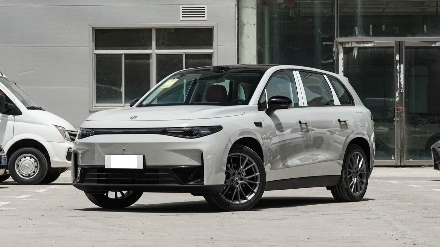 这款中型SUV售价12.28万起，纯电/增程可选续航出色，配激光雷达