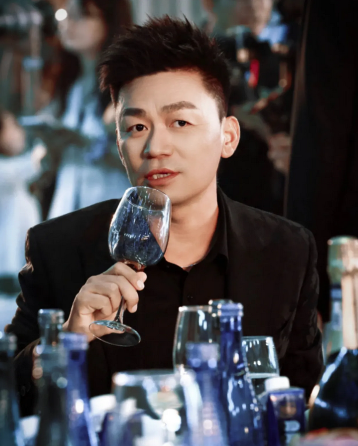 今晚白玉兰奖的视帝会是谁？

特意去查了一下提名的几名男演员，
这一查还真是有点