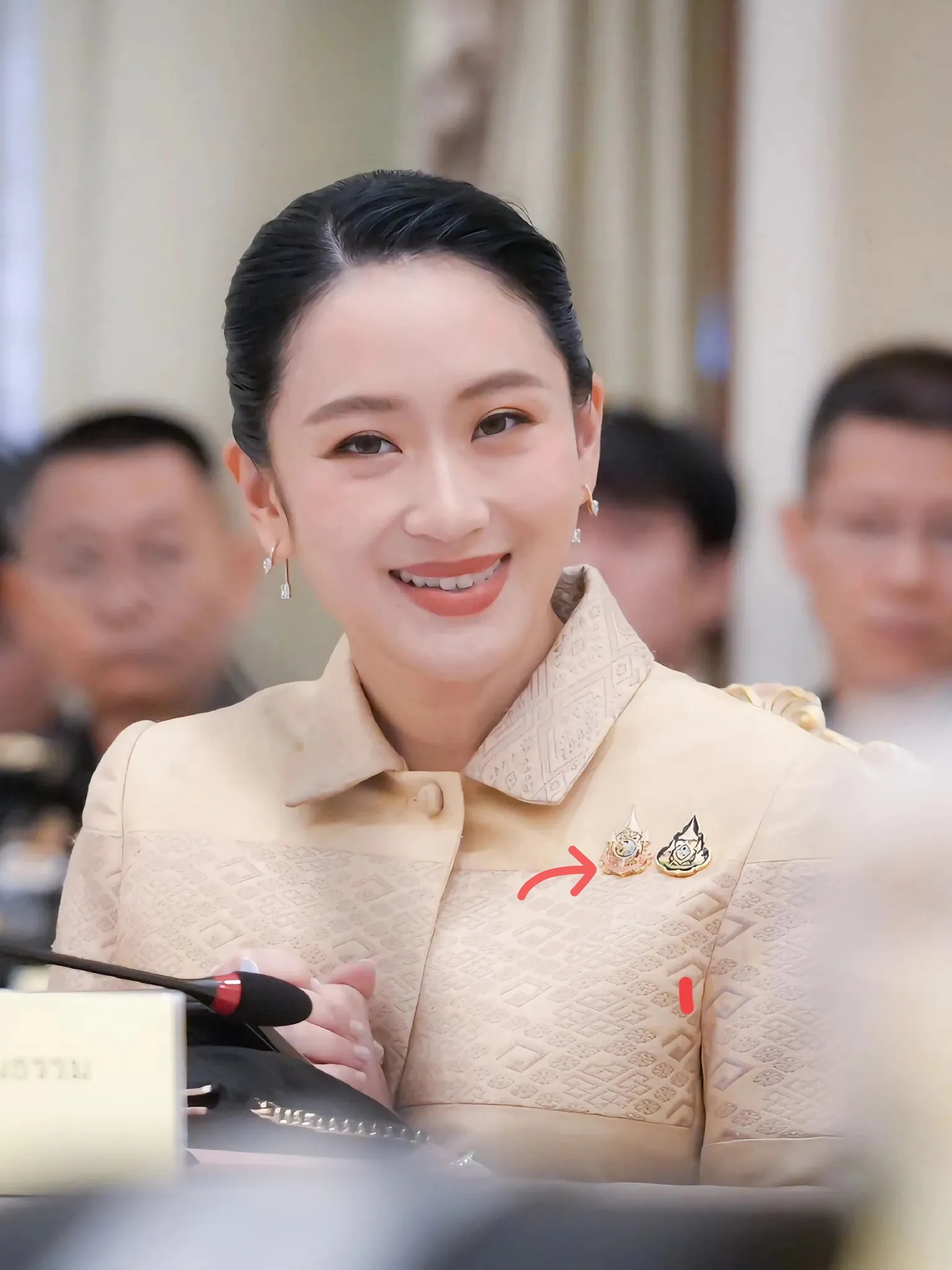 佩通坦这次稳了，应该没有什么悬念。
佩通坦今天可以申请延期解释“通话门事件”。虽