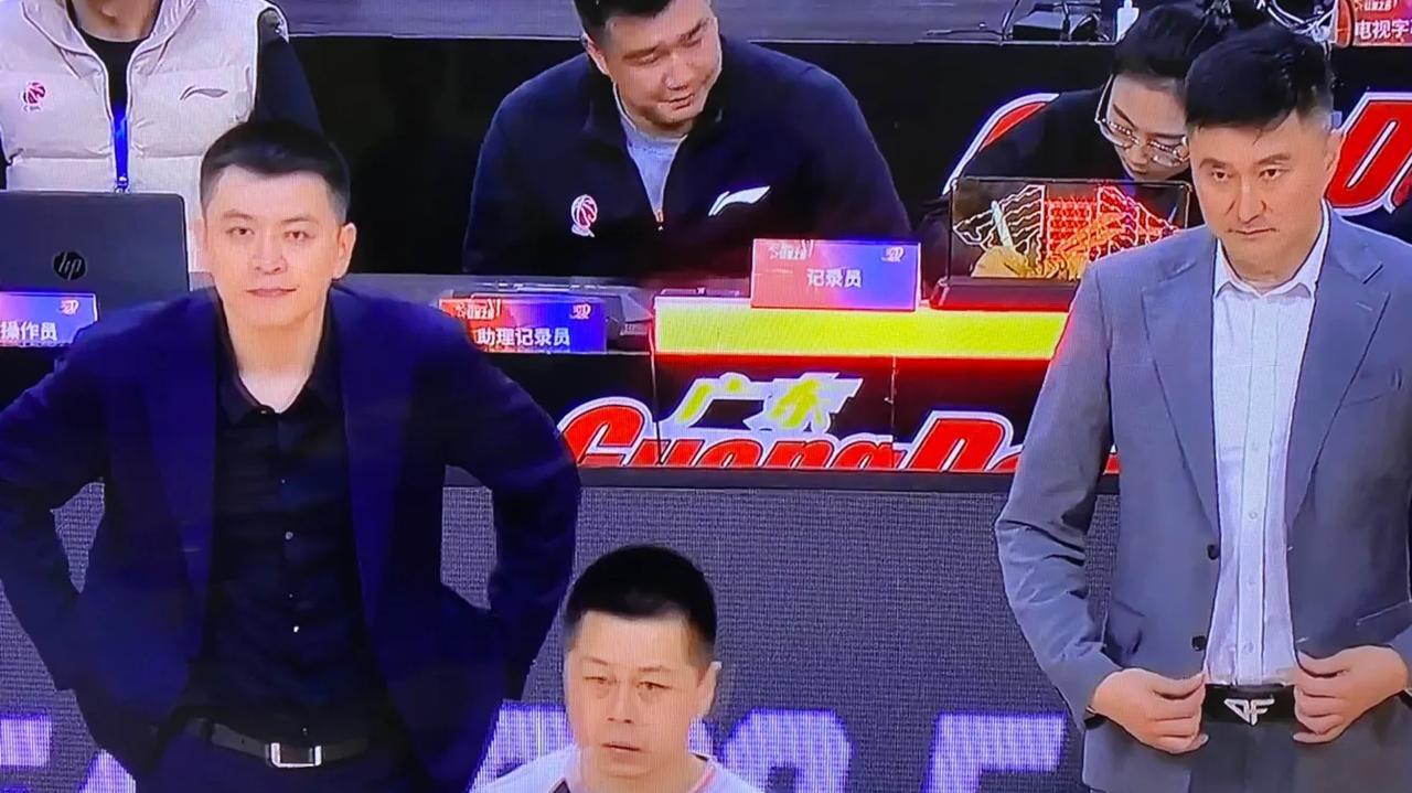 辽宁球迷一直谈付豪和张镇麟，这两个大英雄是打败广东的功臣，而且遇到打广东队，打这