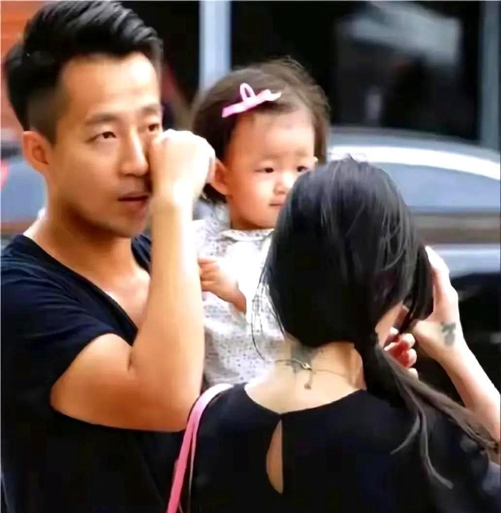 汪小菲最近在台北现身，引发围堵热潮，大家都在关注他和大S之间的恩怨。最新消息显示