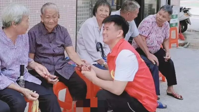 手臂骨折仍勇救落水女子 阳西志愿者王海光申报见义勇为