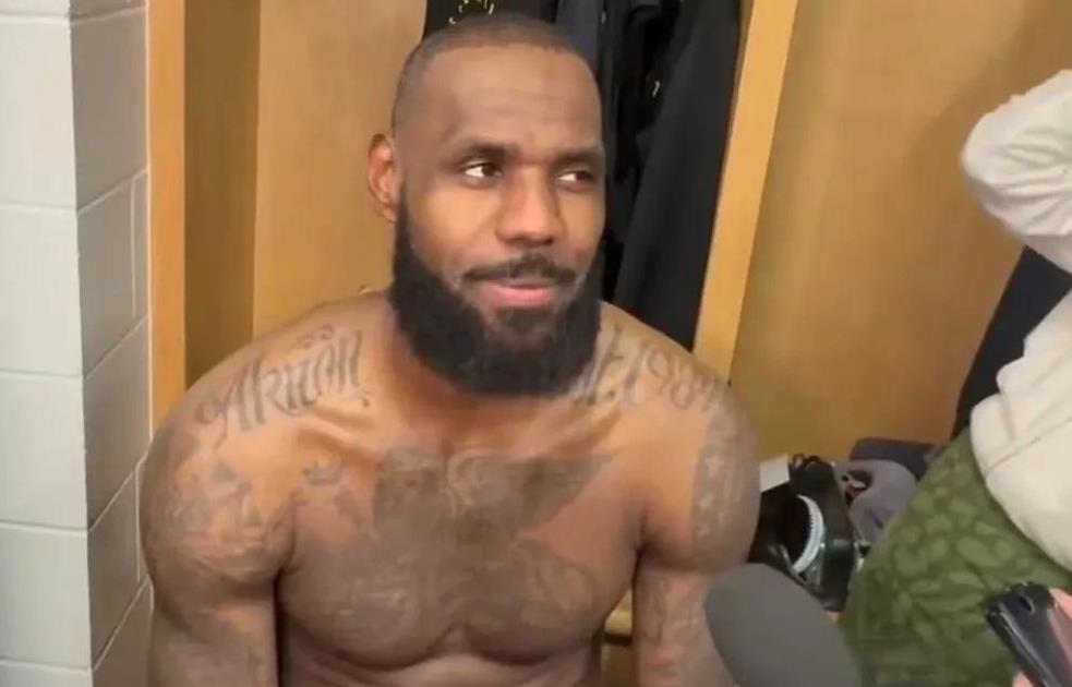 湖人大概率又会浪费詹姆斯一年，现在的NBA就是逐利的时代。
勒布朗-詹姆斯经理人
