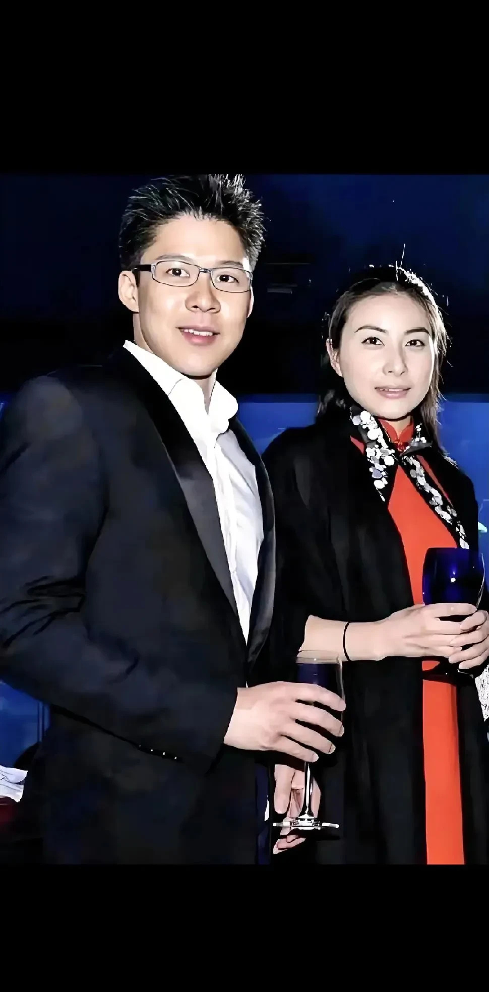 郭晶晶霍启刚夫妇真节俭











我的天，郭晶晶也太牛了吧！霍家兄弟