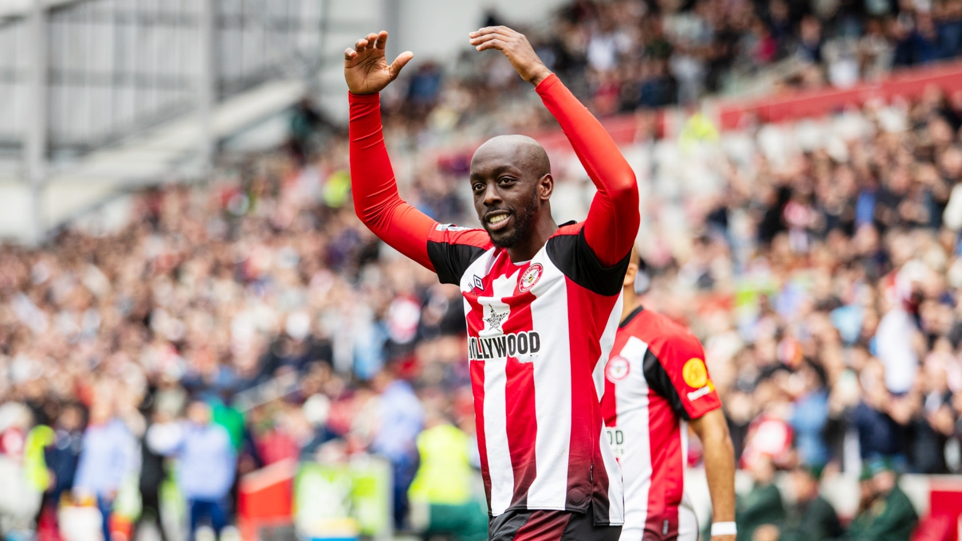 媒体报道，布伦特福德再次拒绝了纽卡斯尔对维萨3500万镑+附加条款的报价。
28