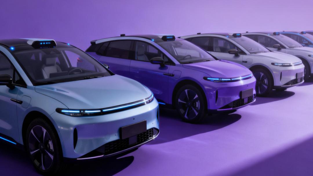 Robotaxi商业化：规模、成本与责任的“三重门”