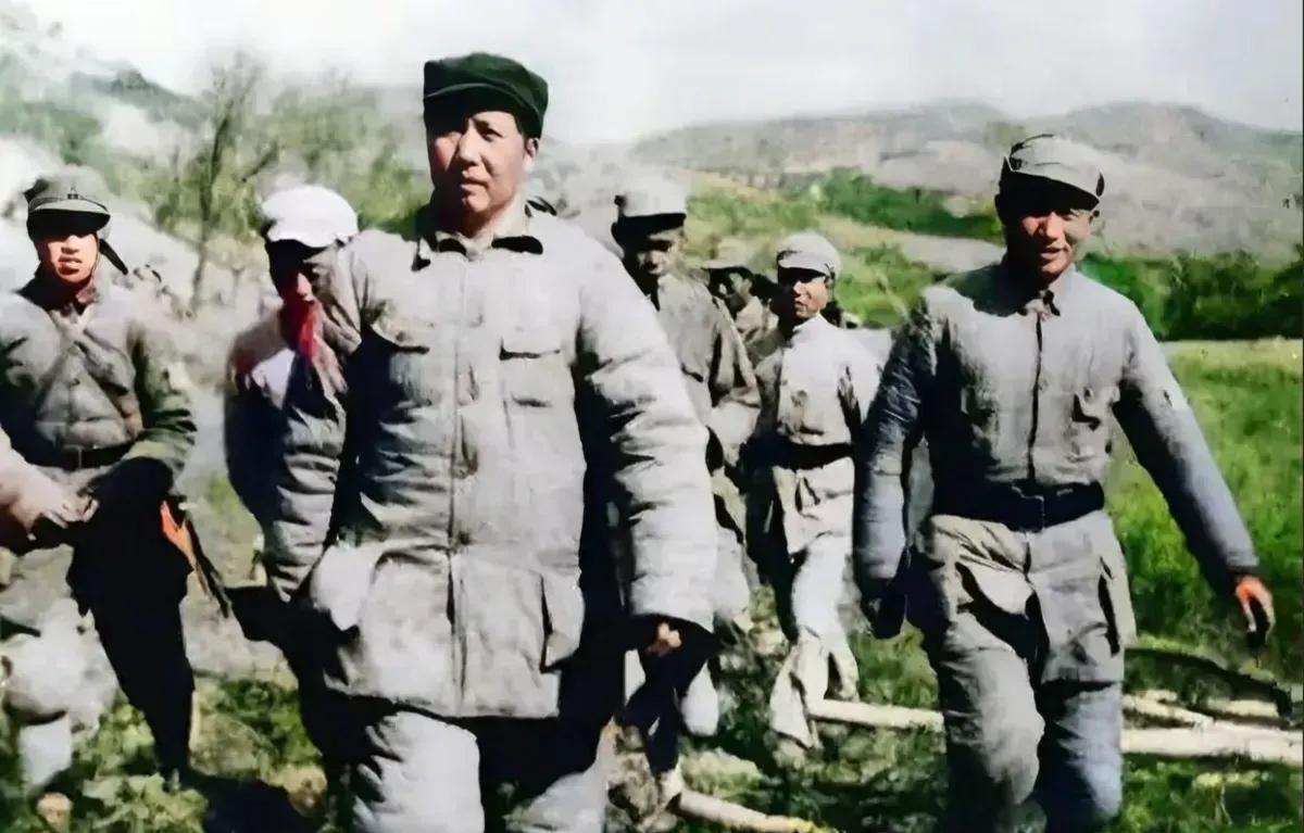 毛主席是中国人民的伟大领袖，他为中国革命奉献了一生，铸就了辉煌的岁月，山河铭记，
