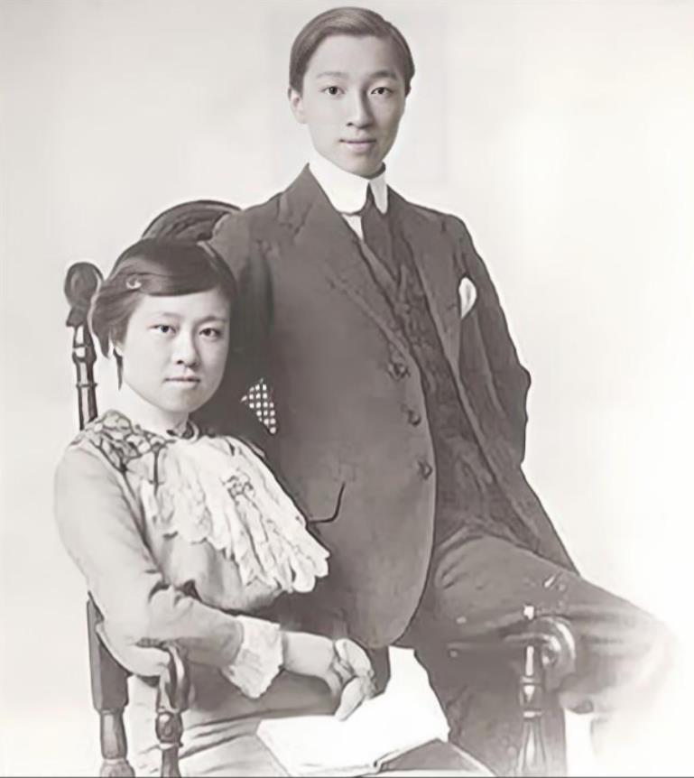 1971年，一位叫徐逸的女子，宣称钓鱼岛是慈禧赏给自家的，还拿出了慈禧手谕，然而