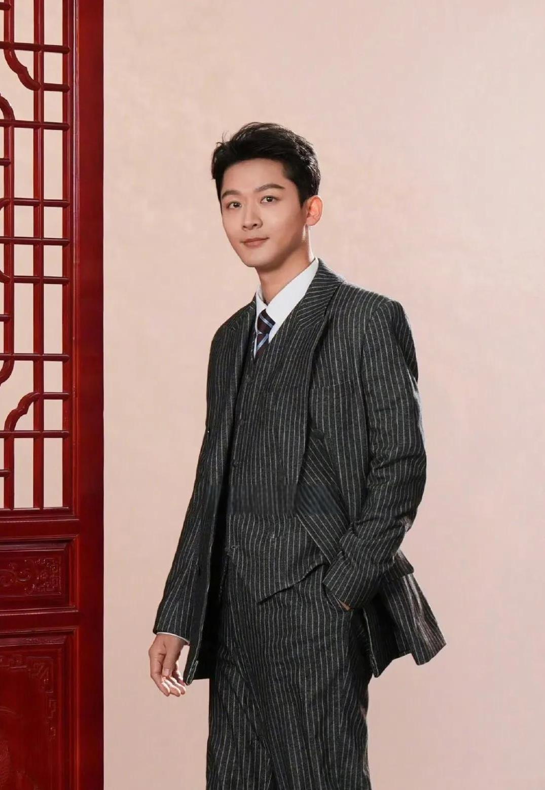 据悉，张晚意与女演员徐好因元宵节分享的汤圆相似，被网友质疑吃同一碗汤圆。