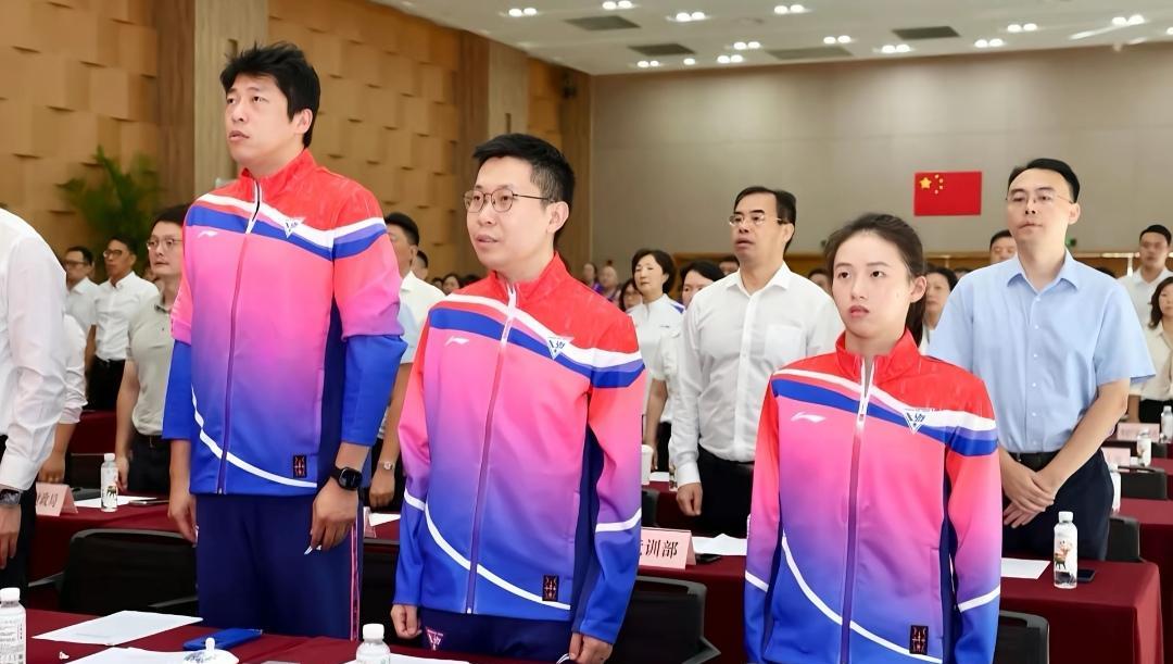 9月25日，第十五届全运会上海市代表团成立大会隆重举行。
跳水名将陈芋汐作为运动
