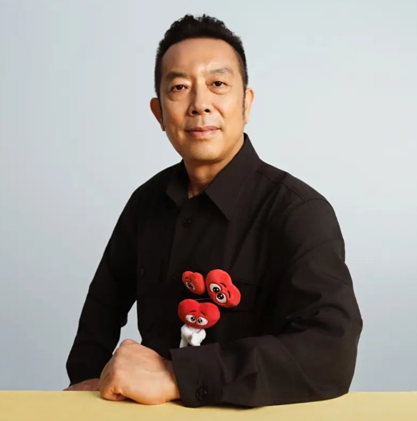 贾国龙：我读书不多别逼我。罗永浩：我高二退学谁怕谁！

看这面相，两人都是狠人，