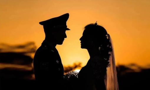 这是想空手套白狼？江苏宿迁，一现役军人为了娶妻，给女方支付了166000元彩礼，