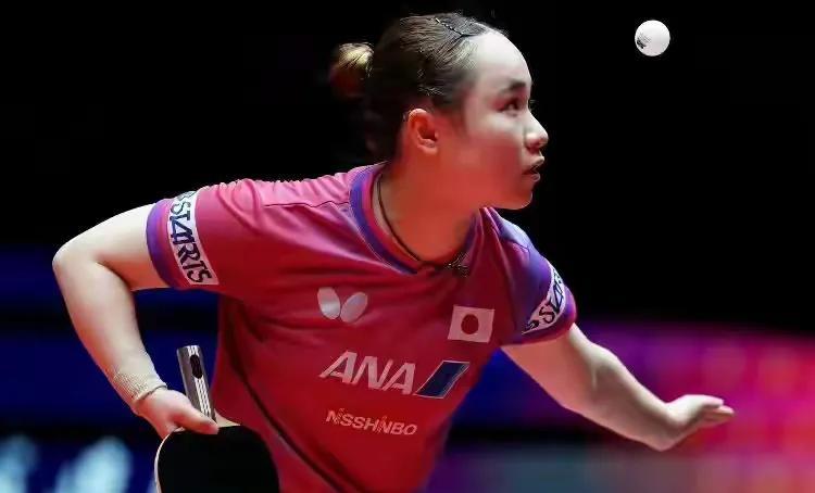 昨天伊藤美诚4比1爆冷击败世界第三的王艺迪晋级多哈世乒赛四强，伊藤美诚是日本女乒