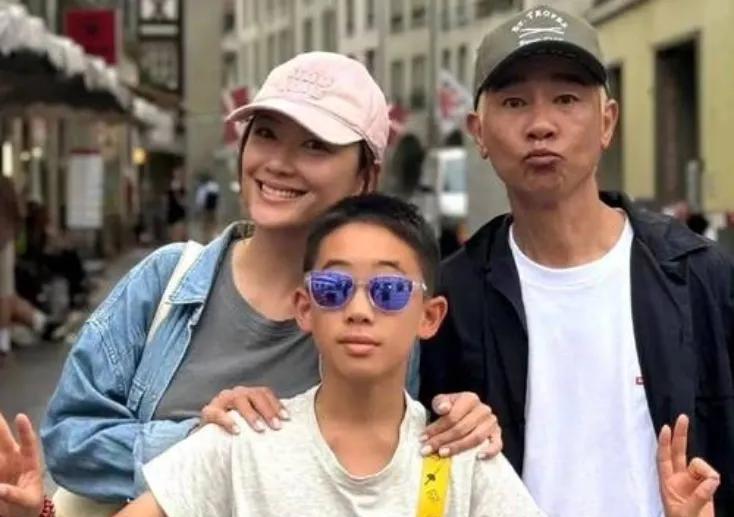 陈小春晒演唱会幕后vlog，儿子Jasper暖心力挺
2025年6月14日，陈小