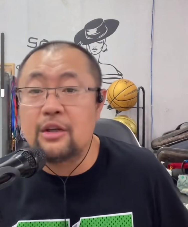 面和心不和，互相拆台的辽篮自媒体“三方会谈”真应该解散了！表面互相尊敬一口一个老