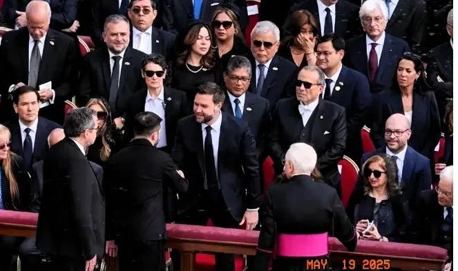 意大利罗马见证乌克兰与美国高层会谈，和平真的能实现吗？
泽连斯基在意大利罗马与美