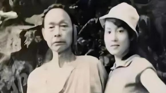 国民党少将错过最后一班飞机，被迫留在大陆，因祸得福活到102岁