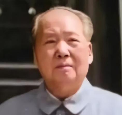 1975年，已经82岁高龄的毛主席突然问身边的人：“功德林里，还有国民党战犯吗？