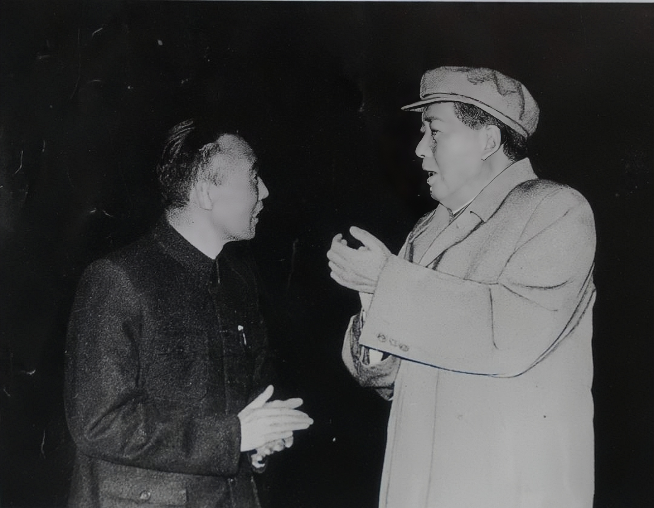 1961年，毛主席召集各大区、各省委书记开会，汇报公共食堂问题。华东局第一书记，