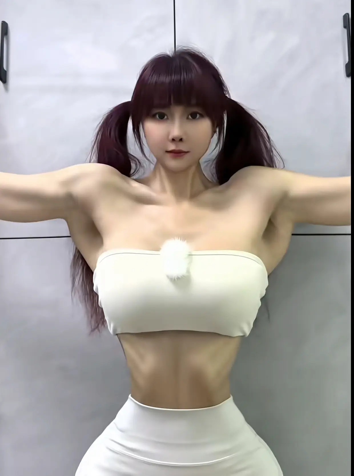 喜欢，这么可爱的女孩子给我一拳，我应该能哭很久吧！