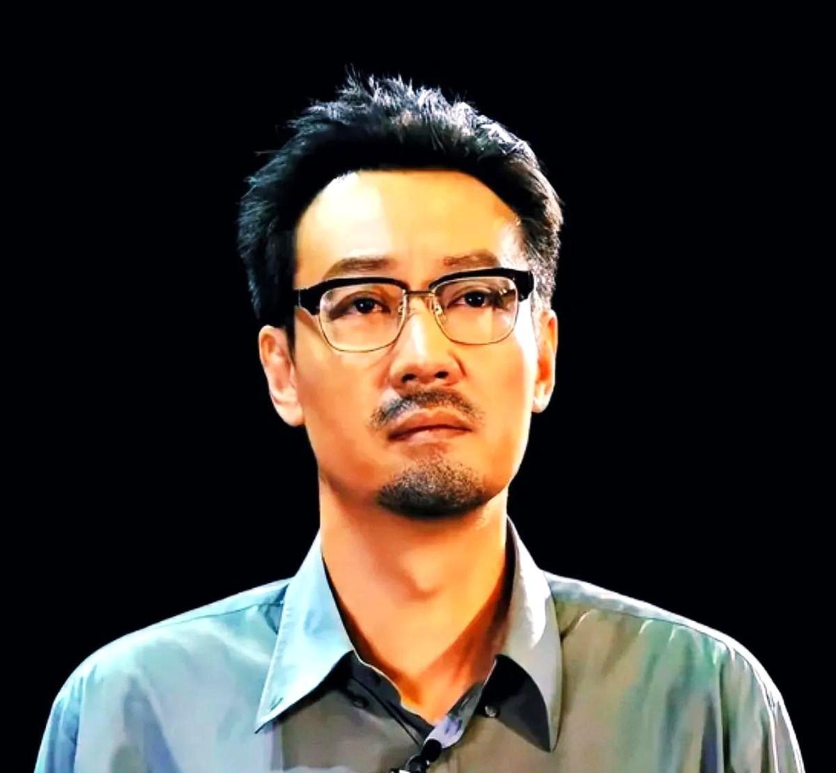 媛媛走的第12天！
辛柏青最担心的事儿。终究还是发生了。
本来他和媛媛这些年一直