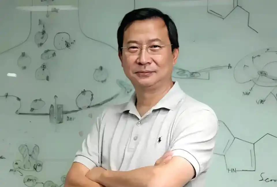 北大教授饶毅再谈协和：医生培养不是越久越好！网友：真的不要再说了
饶教授的观点很