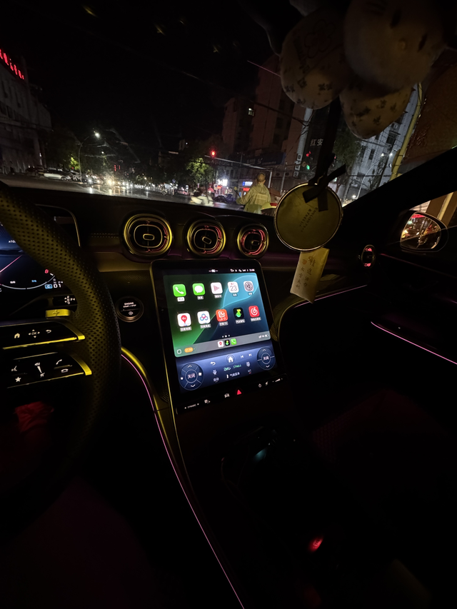 喜欢我的车
说20多万买个c我想说我喜欢
也是我凭自己辛苦努力争的一口气
之前有