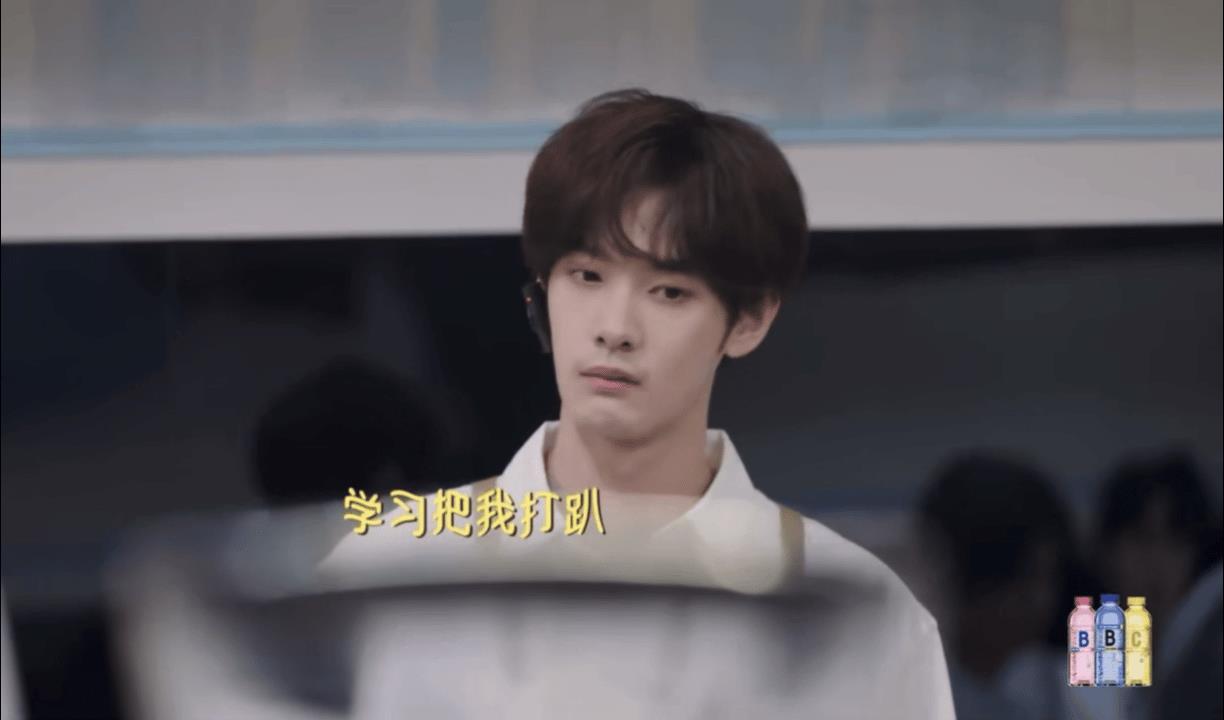 被《微笑一号店》笑晕！这不是综艺，是打工人“精神状态实录”
家人们谁懂啊！最近追