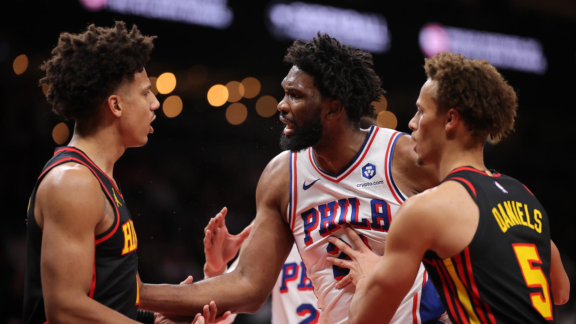 76人惜败老鹰！恩比德22+14肘击恶犯酿冲突 乔治空砍35+7三分