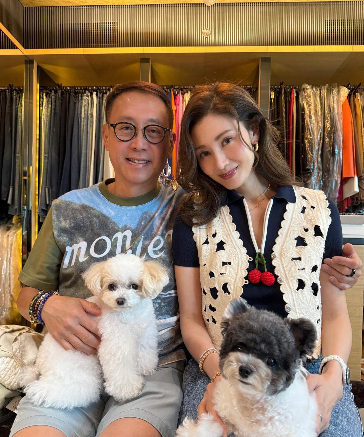 李嘉欣七夕当天晒和富豪老公恩爱照片！
每个月200万都零用钱，不知道够不够李大美