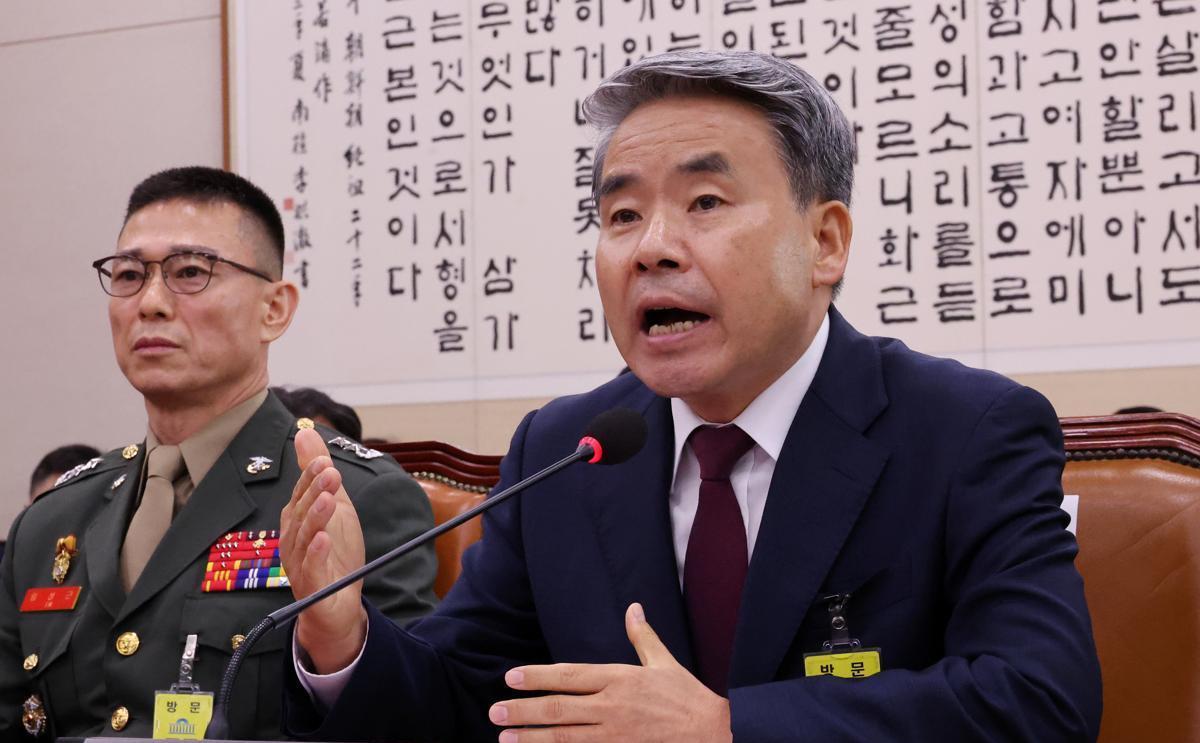韩国媒体消息，韩国前国防部长李钟燮承认，2023 年 7 月 31 日曾接到来自