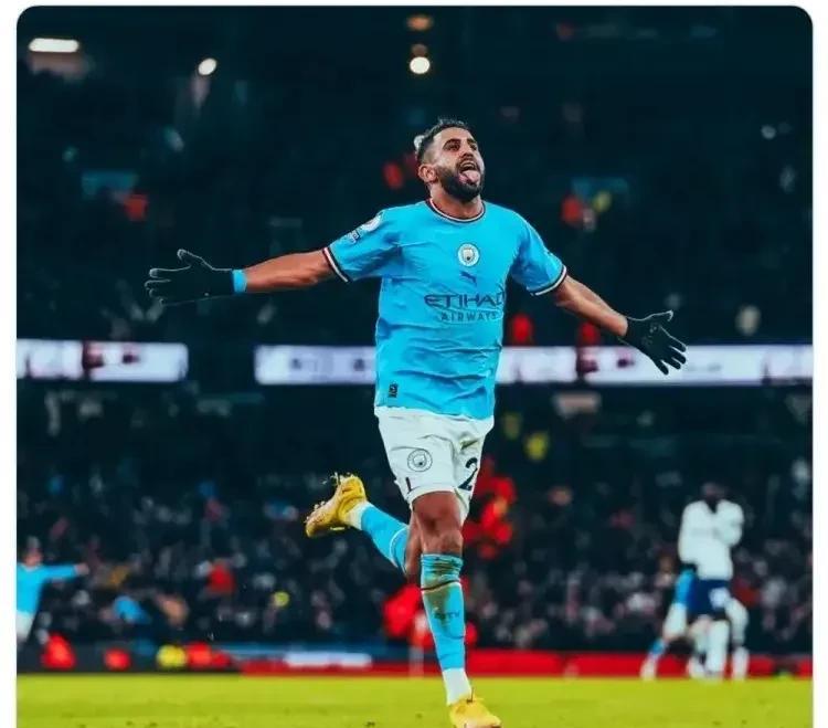 不看不知道，一看吓一跳！！
第1个赛季，马赫雷斯打进3个球，莱斯特城；
第2个赛