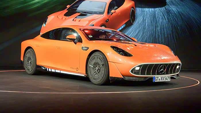 AMG GT XX中国首秀，2026款C级/E级/GLC上市，广州车展奔驰新车汇总