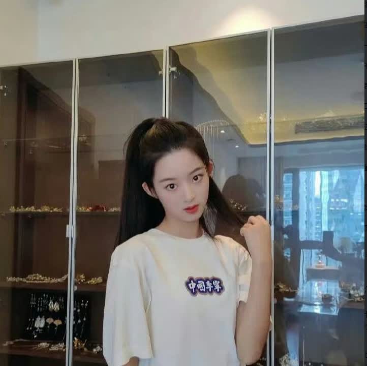 #雅安纪委监委回应黄杨钿甜耳环事件
好好查，网友总结的疑问到时候一个个给大家查