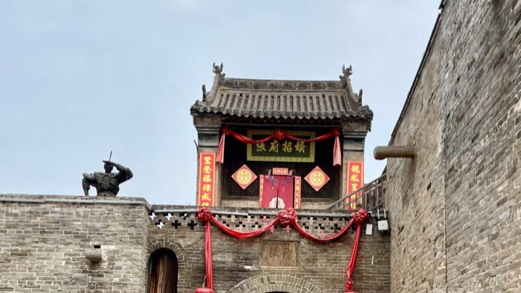 从“军事孤岛”到“国潮军事盲盒”：山西晋中张壁古堡旅游攻略