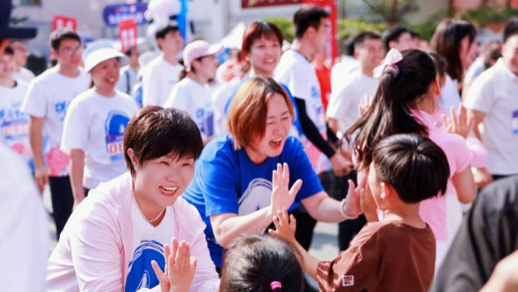 激情全运汇湾区 鲜运盛会启新篇 ——2025年广州职工群众首届越秀风行牛奶“鲜”运会圆满落幕