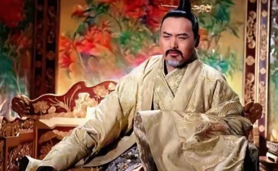 635年，李渊奄奄一息，把5岁小儿子李元婴托付给李世民，让他好好照顾弟弟。李元婴