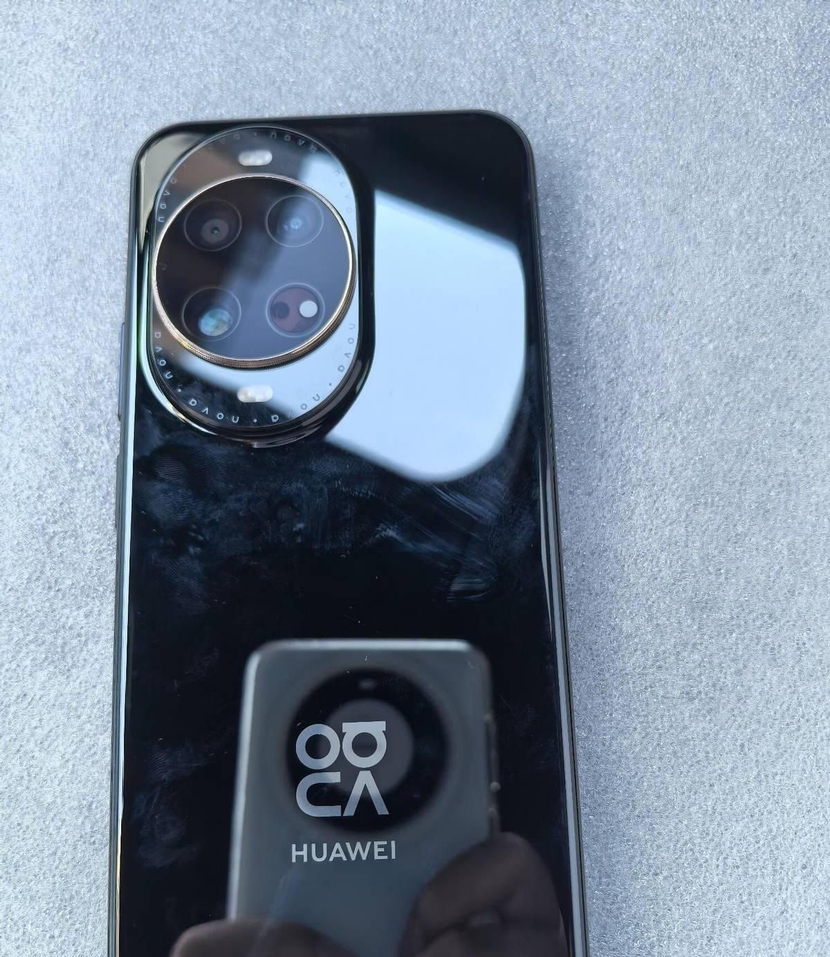 泪目，Mate60换成Nova14 Ultra，体验太棒了，余承东到底还藏着多少