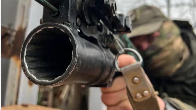 库尔斯克是不成了！于是乌军开始突袭别尔哥罗德，这次行动就发生在美、俄总统通电话之际