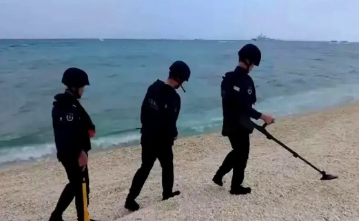 南海铁线礁！

菲律宾恐怕再也上不去了！

今年以来，菲律宾人员两次侵闯铁线礁，