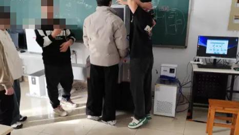 上海理涛赴内蒙古某大学成功开展“导热系数与热扩散系数测定仪”上门培训