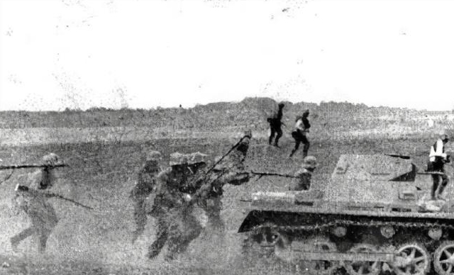 1953年7月16日清晨，醒来吃早饭的蒋介石第一句话是：＂胡琏的部队登上东山岛了