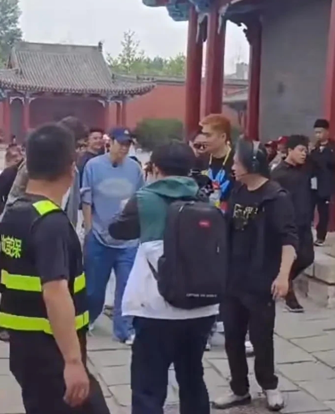 小沈阳，谱真大！

5月21日，小沈阳突然炸翻热搜，不是因为他又有了新作品，也不