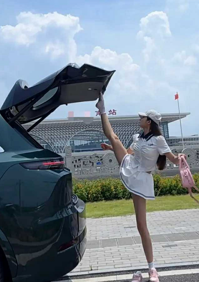 一字马开箱