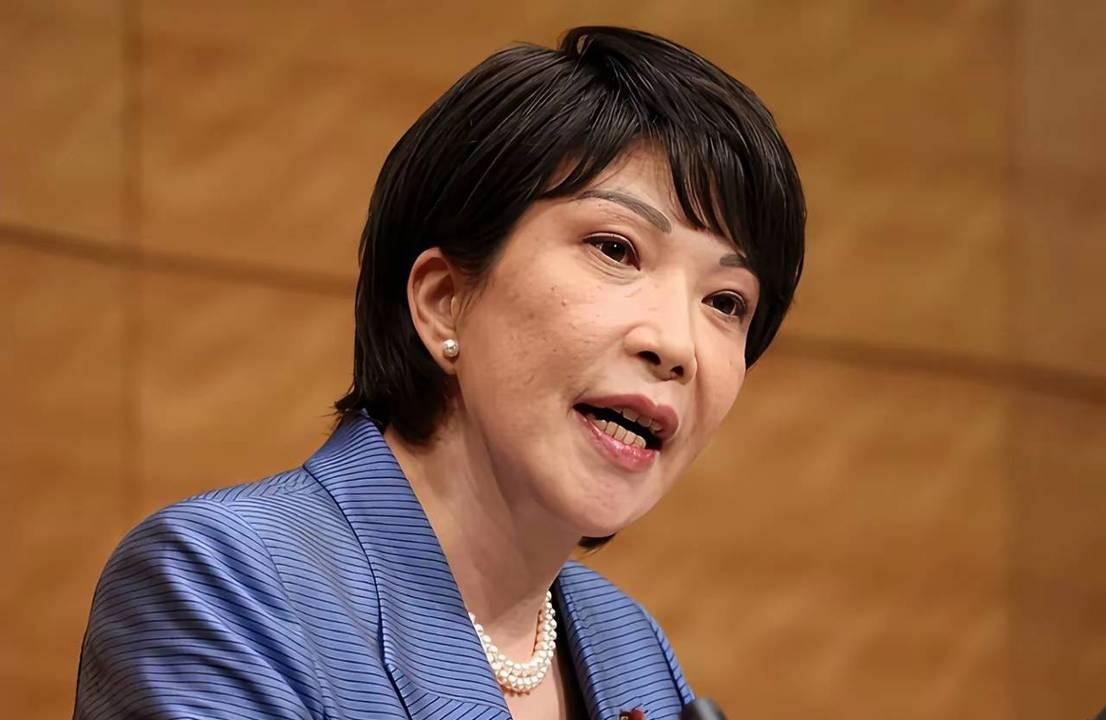 有卧龙的地方，必有凤雏。
一个自民党总裁，一个自民党副总裁。
这两个货会折腾出什